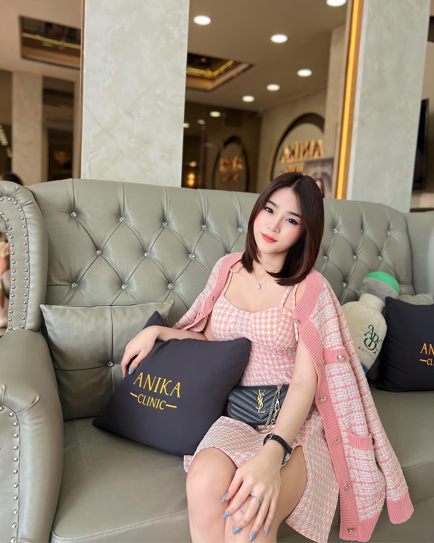 เปิดวาร์ป วิว เกวรินทร์ เน็ตไอดอล กับผลงานสุดเซ็กซี่ สวยซะบึ้ม18+ 23