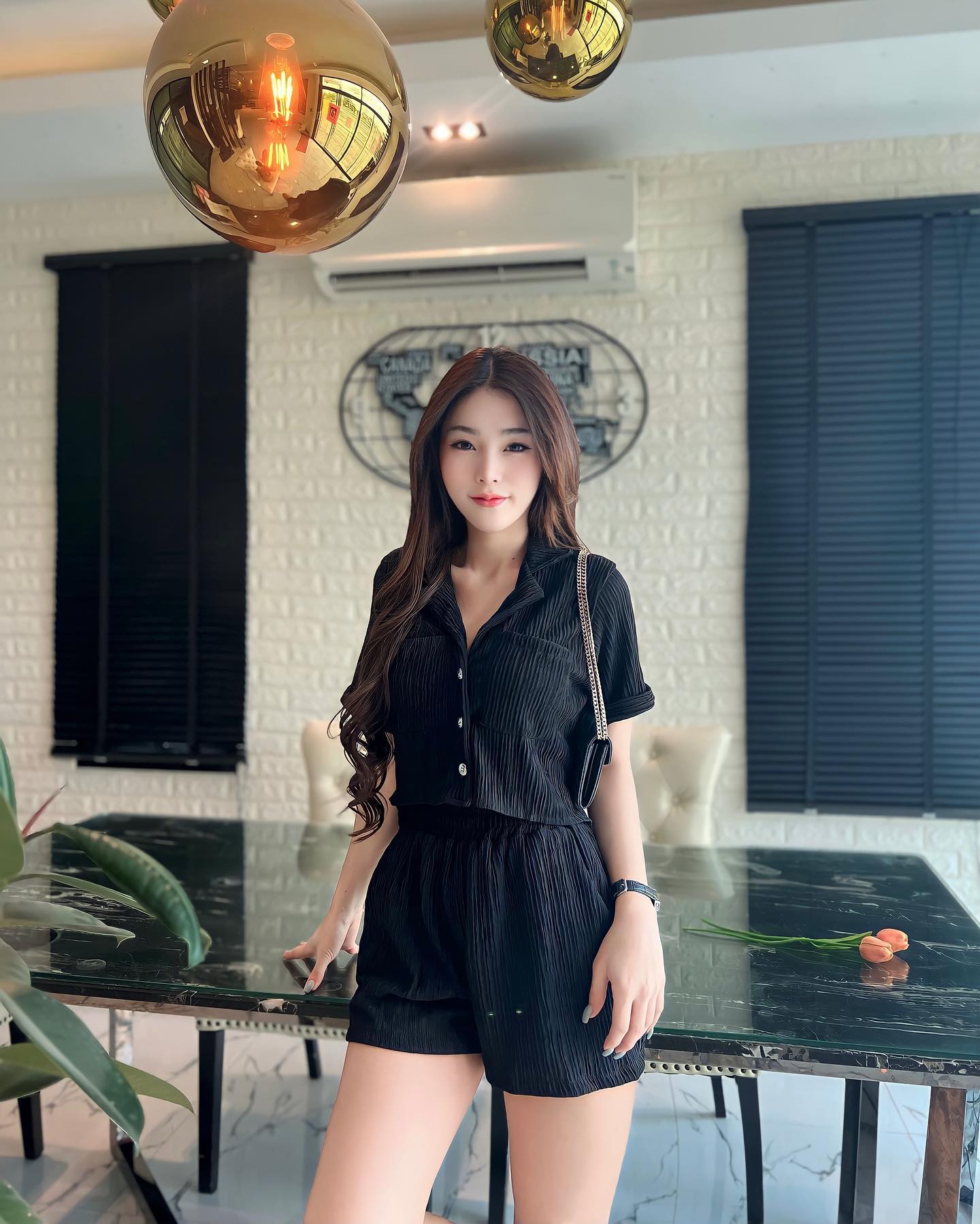 เปิดวาร์ป วิว เกวรินทร์ เน็ตไอดอล กับผลงานสุดเซ็กซี่ สวยซะบึ้ม18+ 5