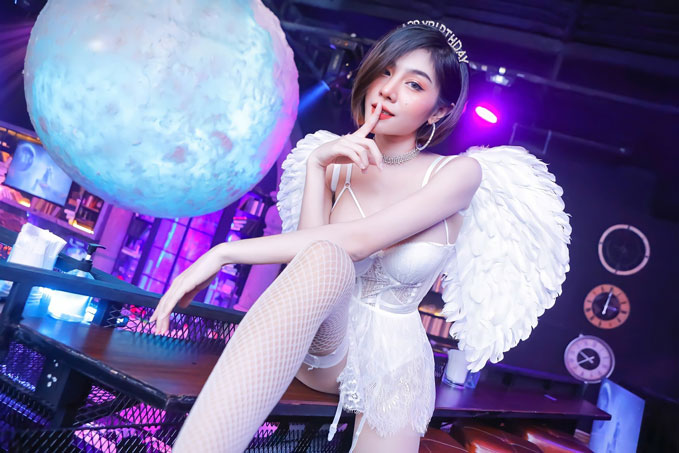 เปิดวาร์ป น้องยูจินจอมแก่น นางแบบ สาวสวย ตัวตึง แซ่บถึงใจ หุ่นเซ็กซี่ ลีลาเด็ด 2