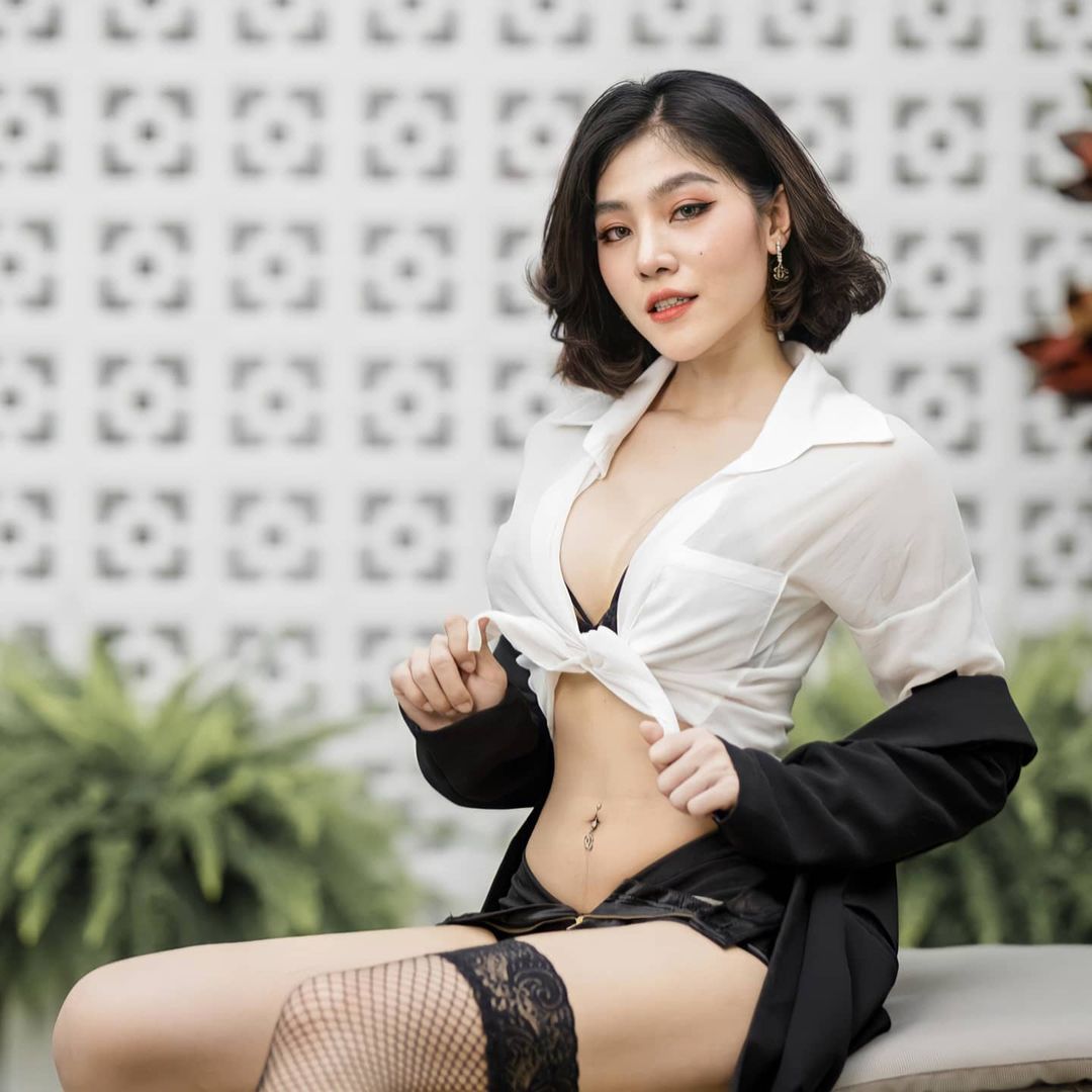 เปิดวาร์ป น้องยูว์จิน วารุณี นางแบบ พริตตี้ สาวสวยผมสั้น สายแซ่บ หุ่นสุดเอ็กซ์ การันตีความน่ารัก 7